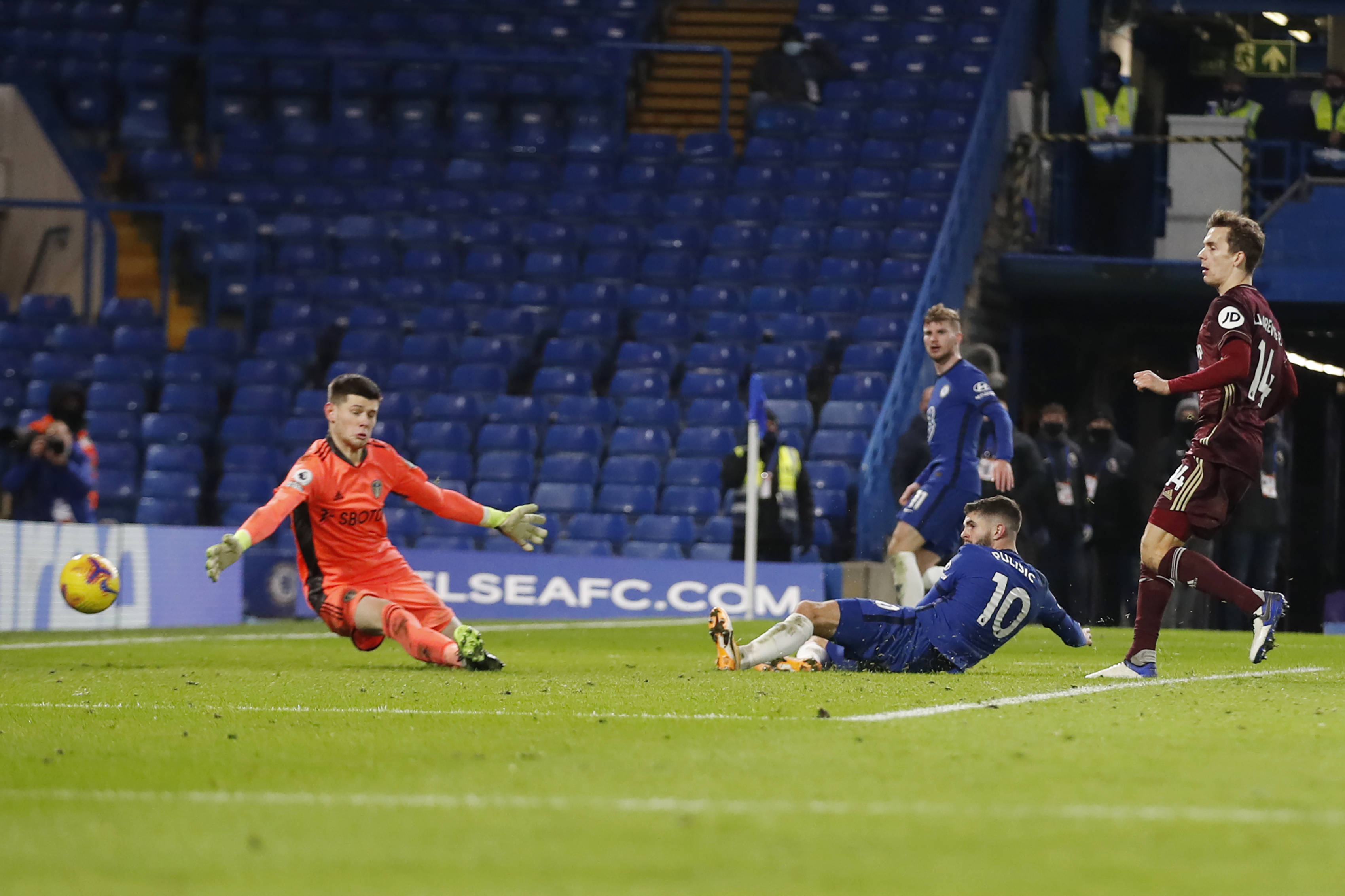 更是象征着 更是象征着