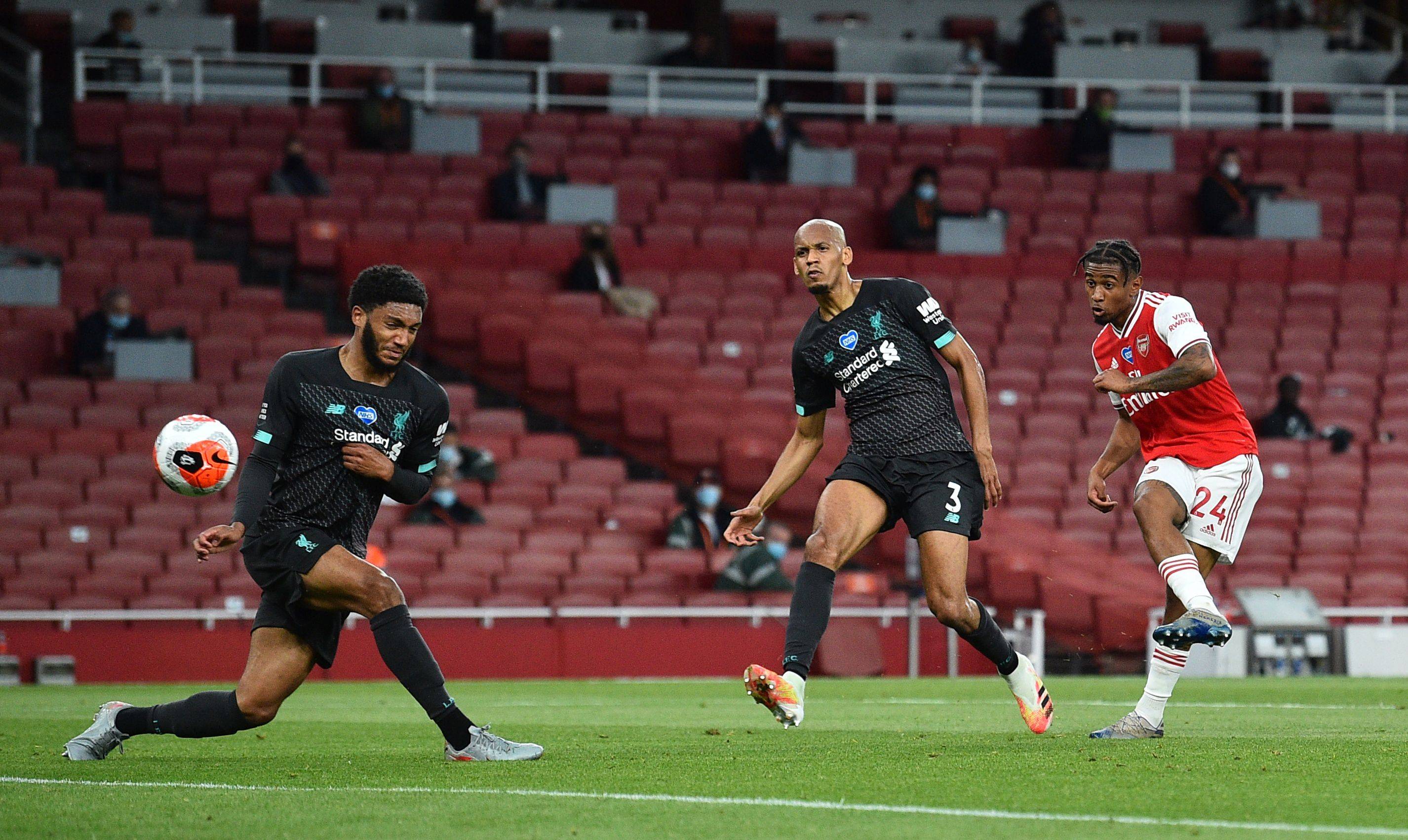 多强敌中脱 多强敌中脱